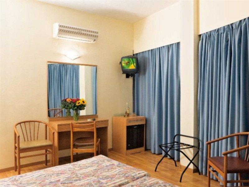 Hermes 2* Rhodes City